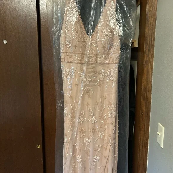 Adrianna Papell Bridesmaid Formal Sequin Floral Floor length Gown Dress Size 18 - Picture 7 of 7